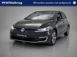 Volkswagen E-Golf (2020) — foto 1