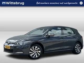 Volkswagen Golf (2021) — foto 1