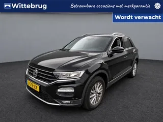 Volkswagen T-Roc (2021) — foto 1