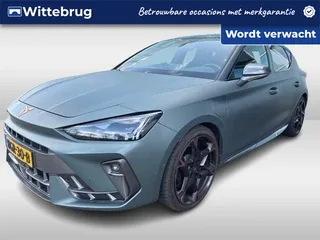 CUPRA Leon (2025) — foto 1