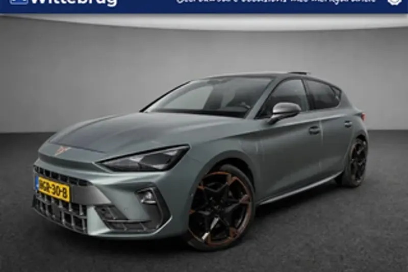 CUPRA Leon (2025)