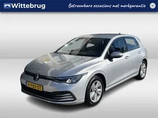 Volkswagen Golf (2022) — foto 1