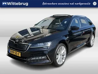 Škoda Superb (2022) — foto 1