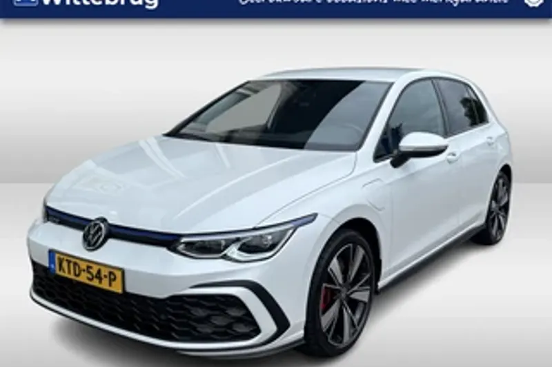 Volkswagen Golf (2021)