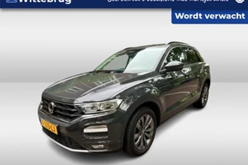 Volkswagen T-Roc (2021)