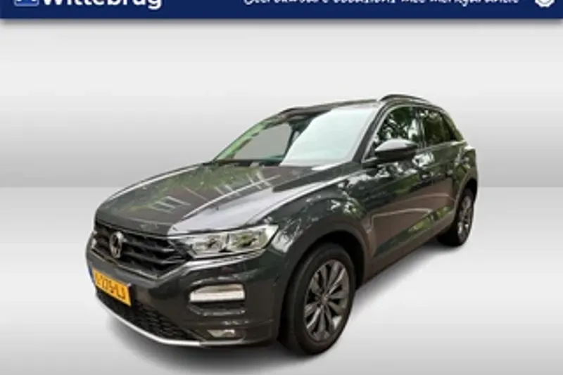 Volkswagen T-Roc (2021)