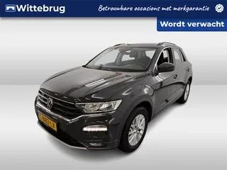 Volkswagen T-Roc (2021) — foto 1