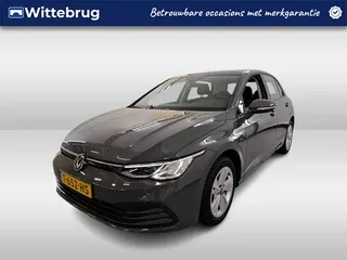 Volkswagen Golf (2023) — foto 1