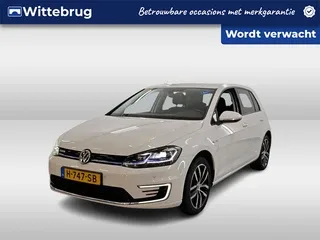 Volkswagen e-Golf (2020) — foto 1