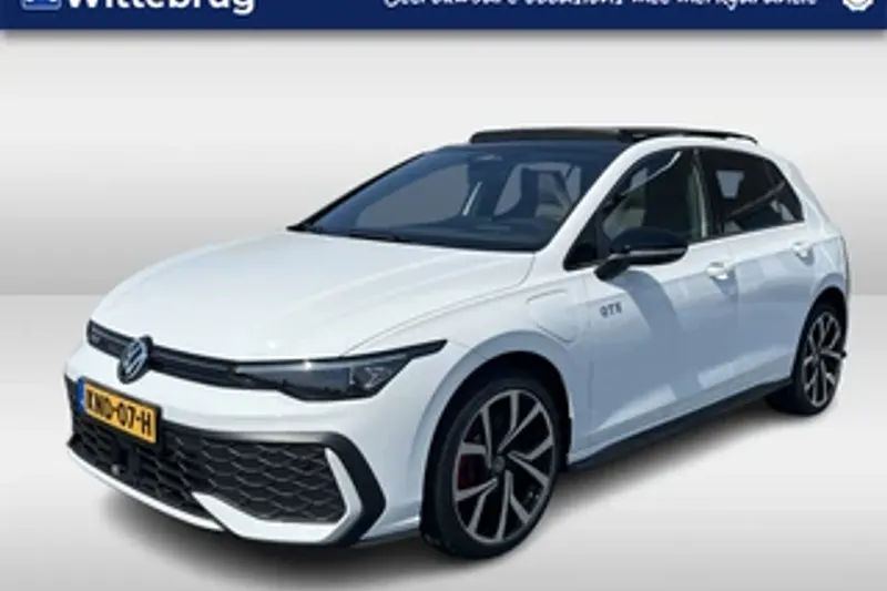 Volkswagen Golf (2025)