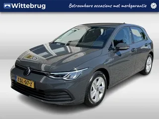 Volkswagen Golf (2022) — foto 1