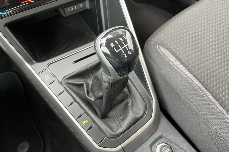 Volkswagen Polo (2023)