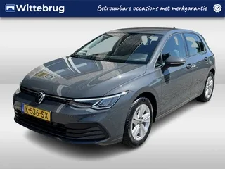 Volkswagen Golf (2021) — foto 1