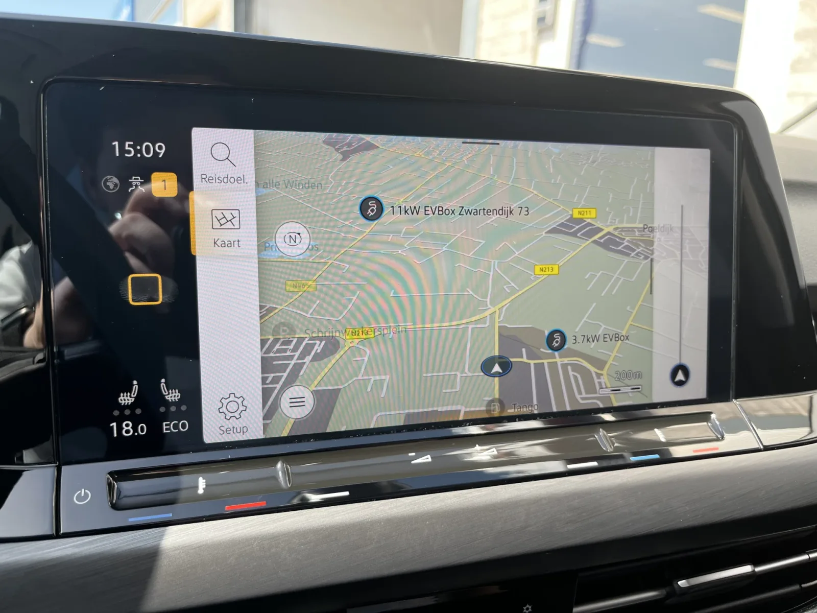 Volkswagen Golf (2022) — foto 1