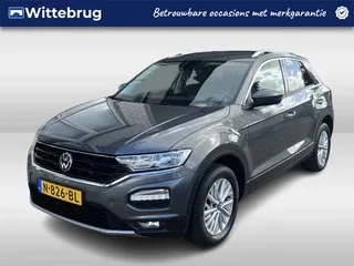 Volkswagen T-Roc (2021) — foto 1