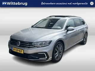 Volkswagen Passat (2020) — foto 1