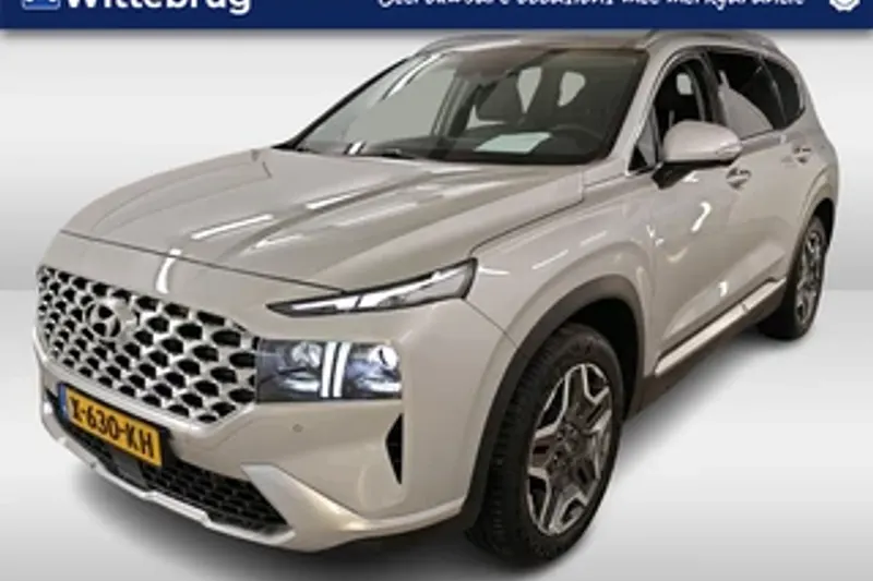 Hyundai Santa Fe (2023)