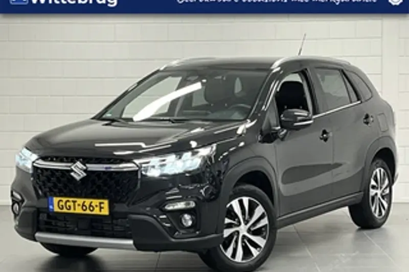 Suzuki S-Cross (2023)