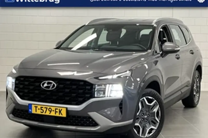 Hyundai Santa Fe (2023)