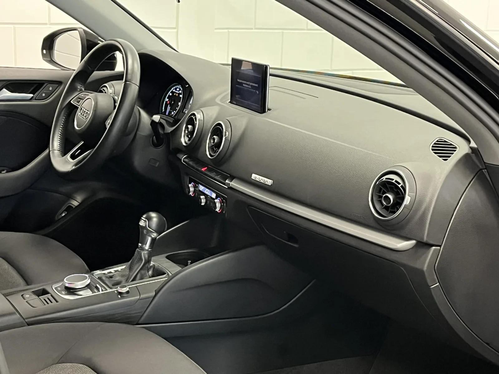 Audi A3 (2017) — foto 1