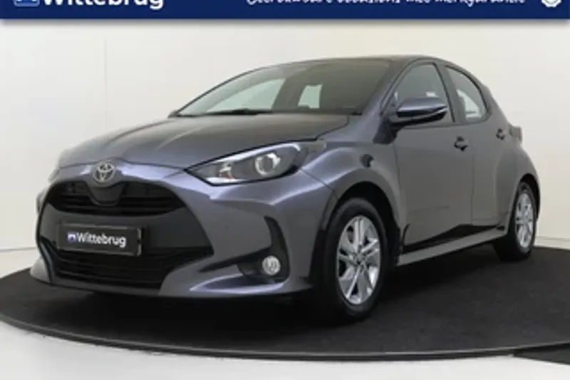 Toyota Yaris (2024)