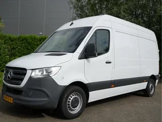 Mercedes-Benz Sprinter (2023) — foto 1
