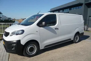 Peugeot Expert (2023) — foto 1