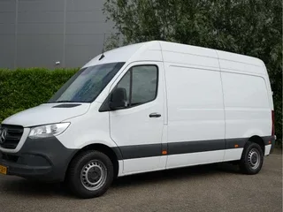 Mercedes-Benz Sprinter (2023) — foto 1