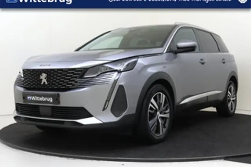 Peugeot 5008 (2021)