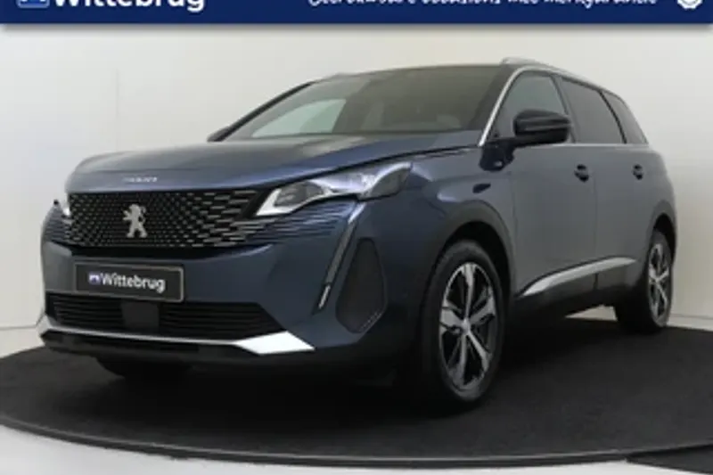 Peugeot 5008 (2022)