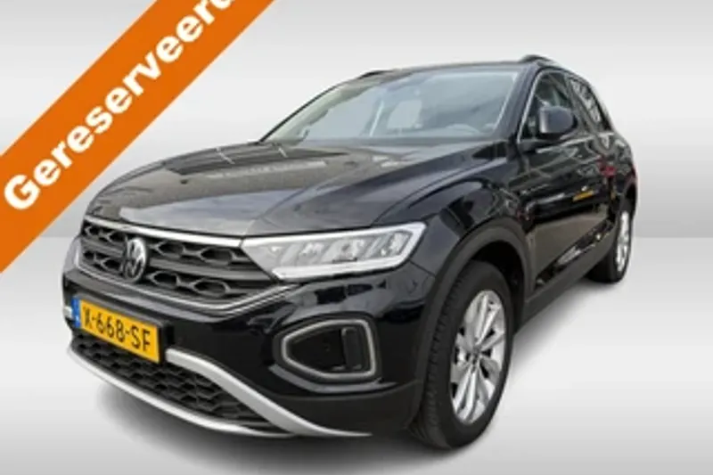 Volkswagen T-Roc (2024)