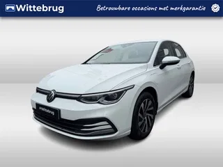 Volkswagen Golf (2021) — foto 1