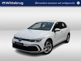 Volkswagen Golf (2020) — foto 1
