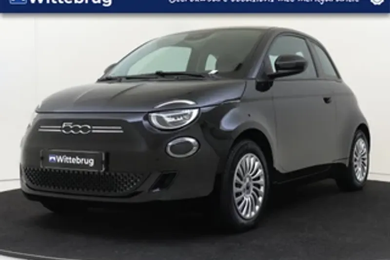 Fiat 500 (2023)