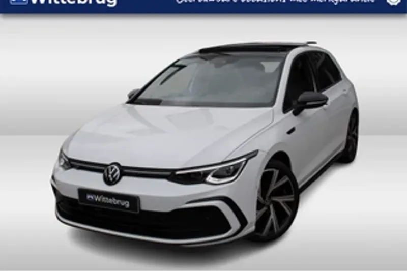 Volkswagen Golf (2024)