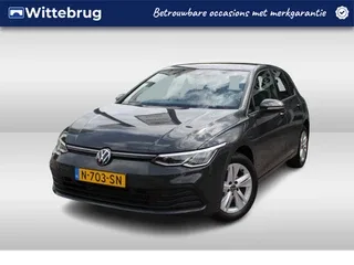 Volkswagen Golf (2021) — foto 1