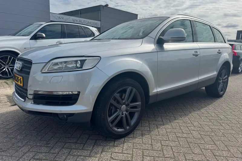 Audi Q7 (2006)