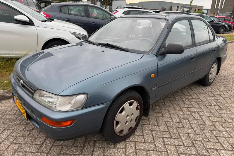 Toyota Corolla (1993)