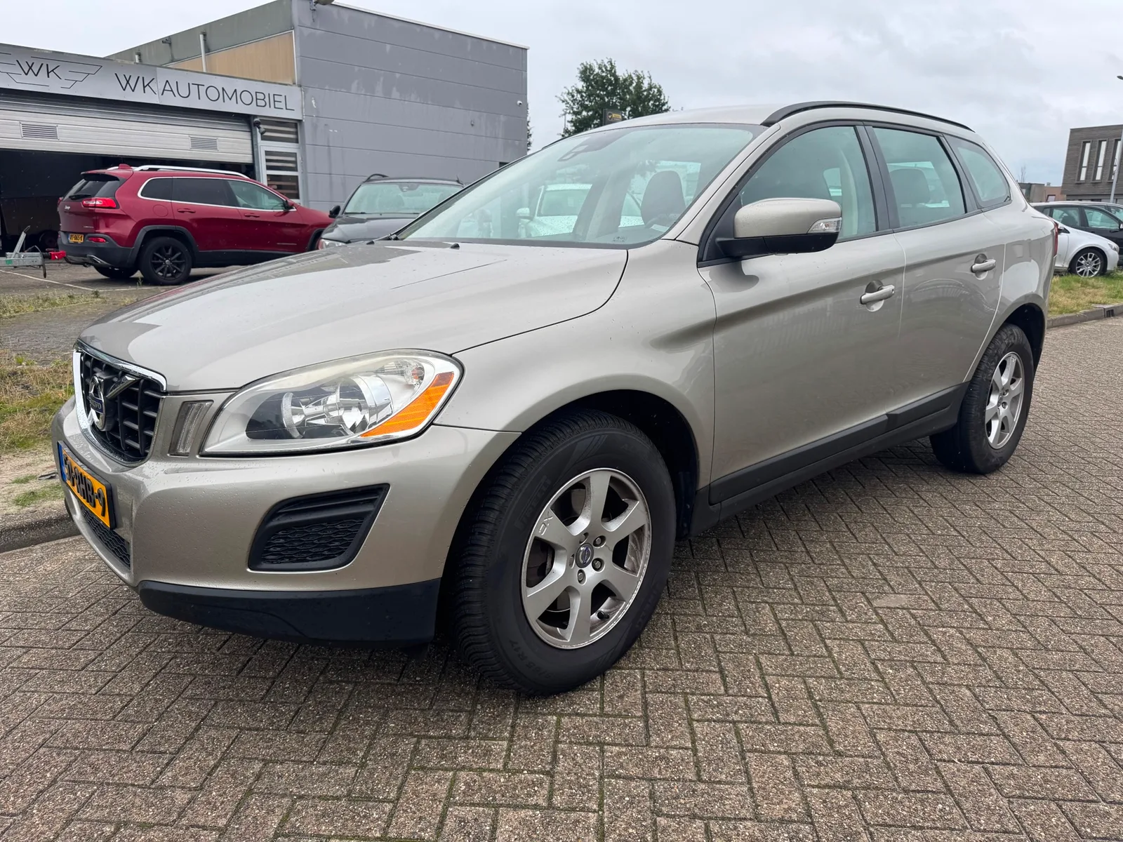 Volvo XC60 (2011) — foto 1