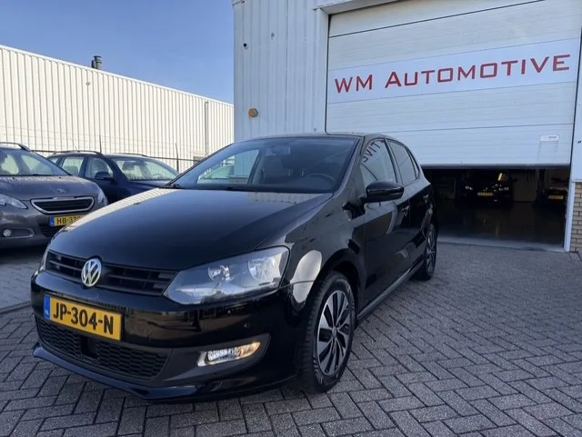 Volkswagen Polo (2016) — foto 1