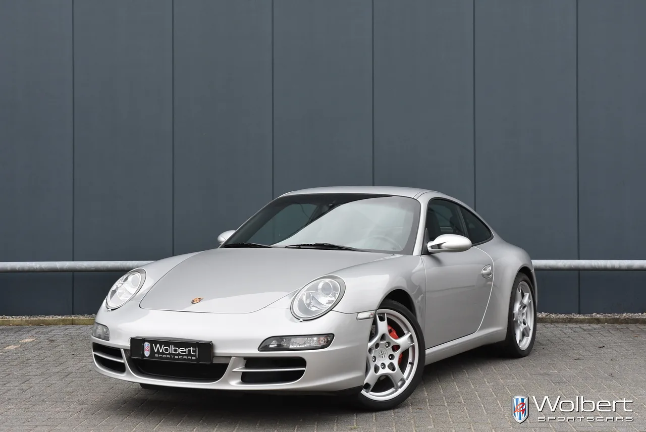 Porsche 911 (2005) — foto 1