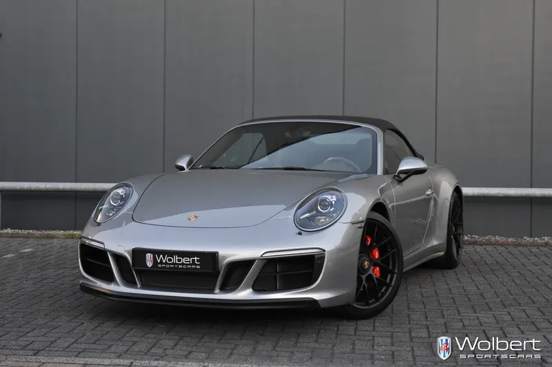 Porsche 911 (2017)