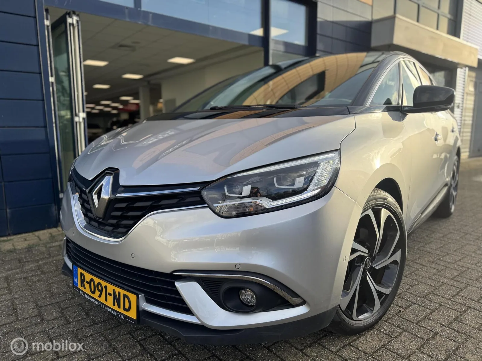 Renault Grand Scénic (2020) — foto 1