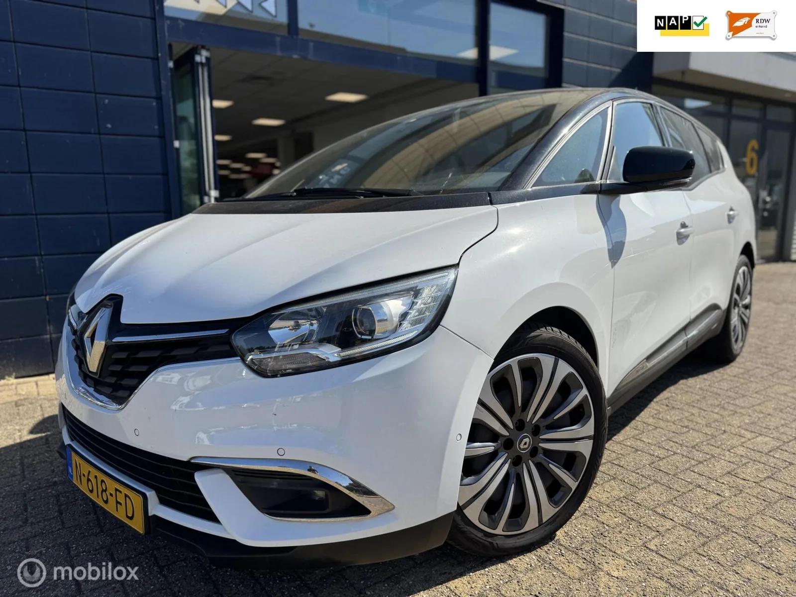Renault Grand Scénic (2021) — foto 1