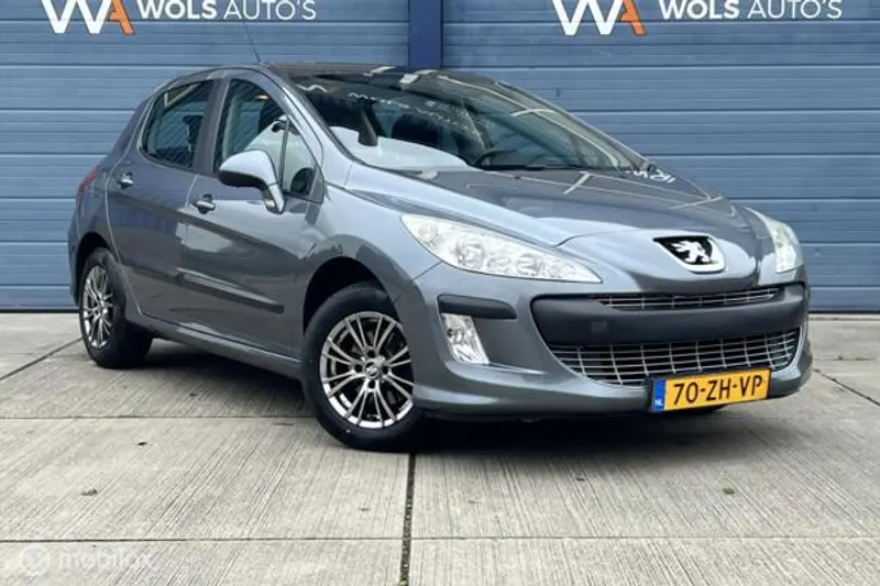 Peugeot 308 (2008)