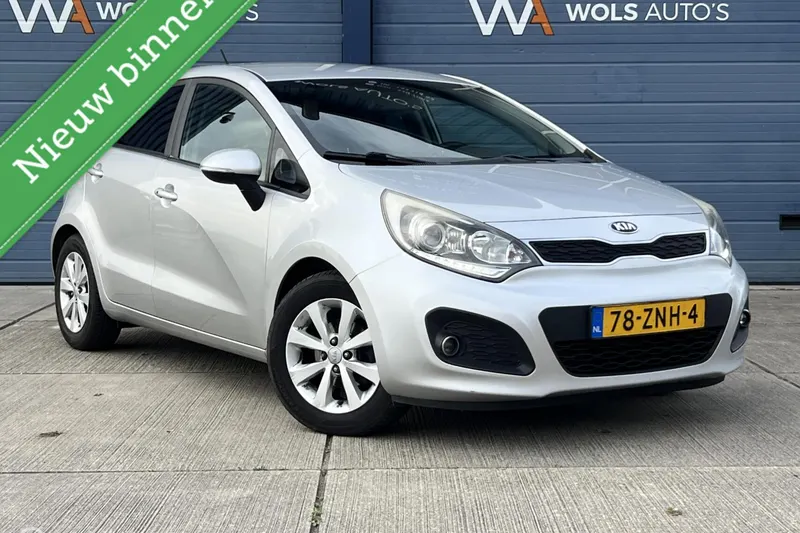 Kia Rio (2013)