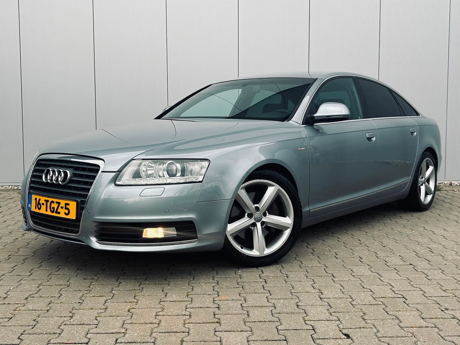 Audi A6 (2012) — foto 1