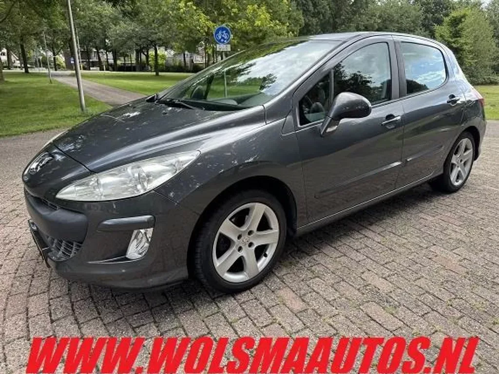 Peugeot 308 (2009) — foto 1