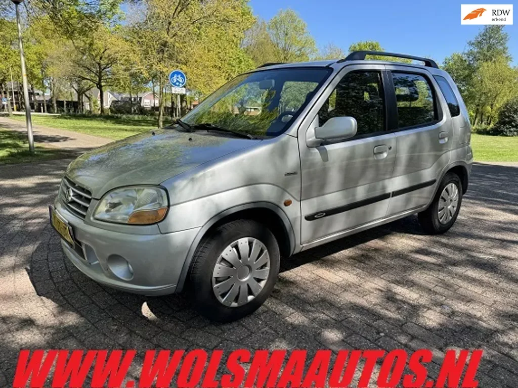 Suzuki Ignis (2002) — foto 1
