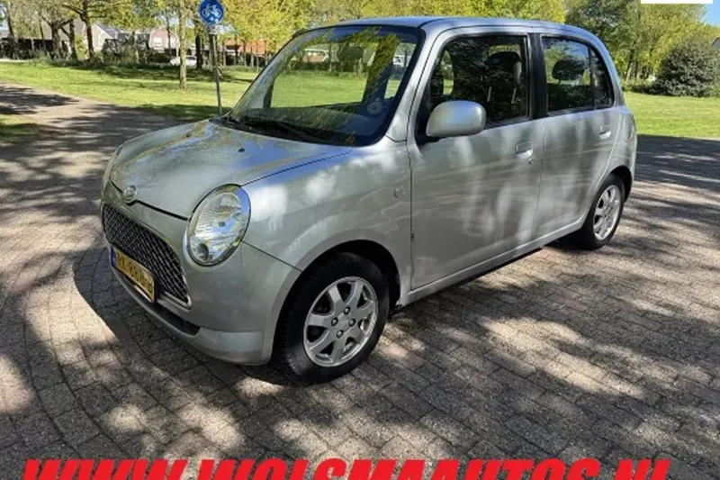 Daihatsu Trevis (2008)